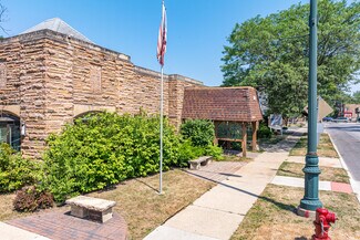 Plus de détails pour 251 N Center St, Joliet, IL - Bureau à louer