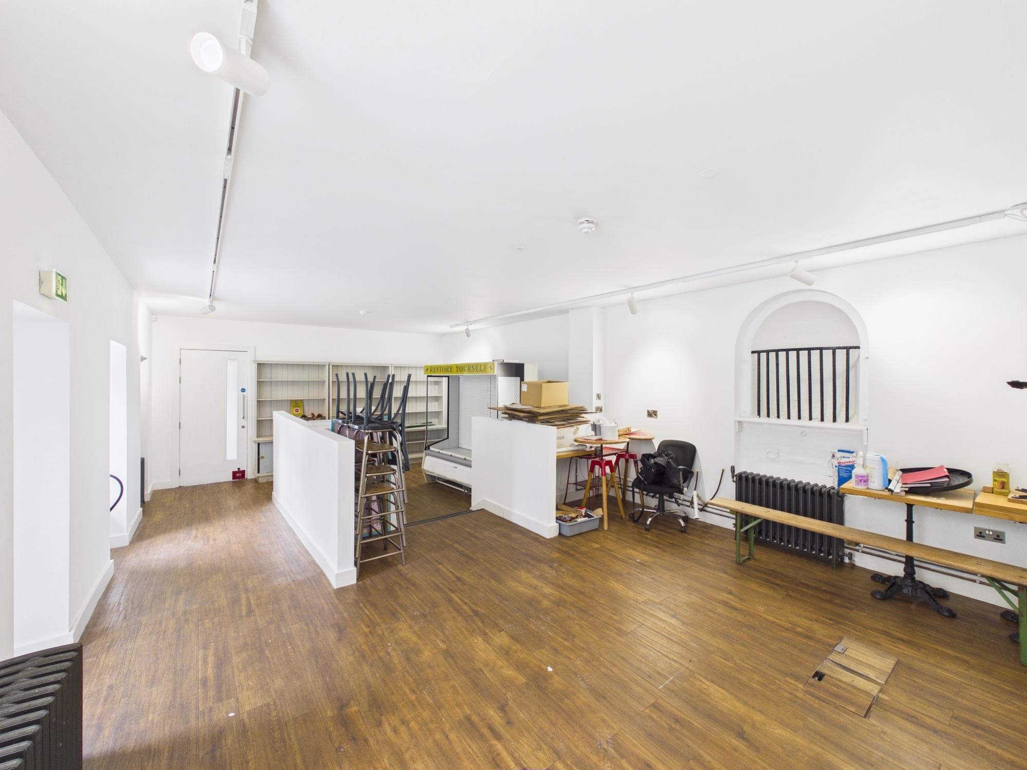Dalkeith Country Park, Dalkeith for lease Interior Photo- Image 1 of 2