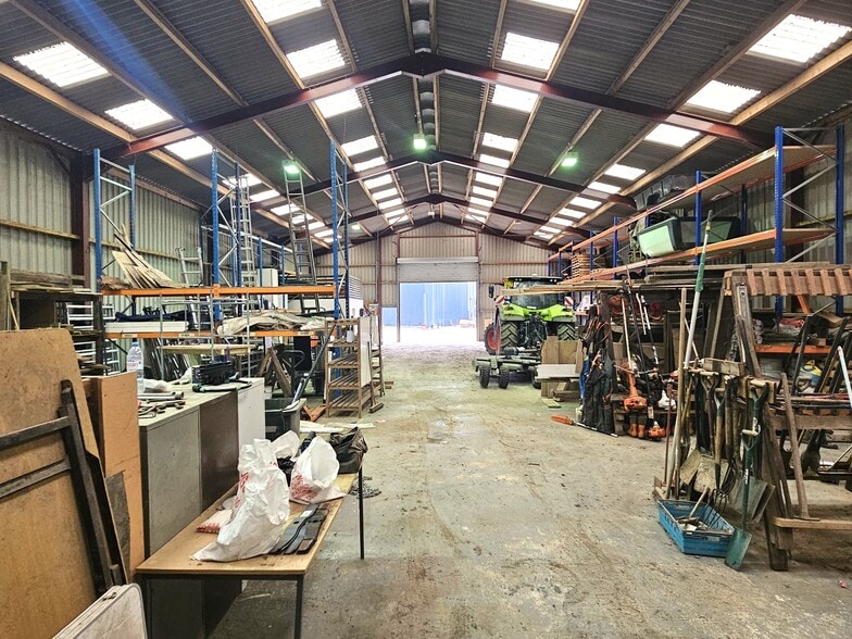 Woodhall Estate Ln, Shenley à louer - Photo du bâtiment - Image 3 de 9