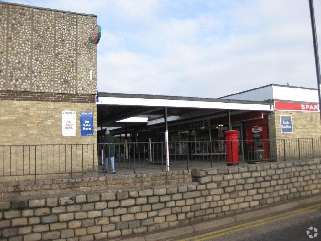 Hillhead Pky, Newcastle Upon Tyne for sale Primary Photo- Image 1 of 1