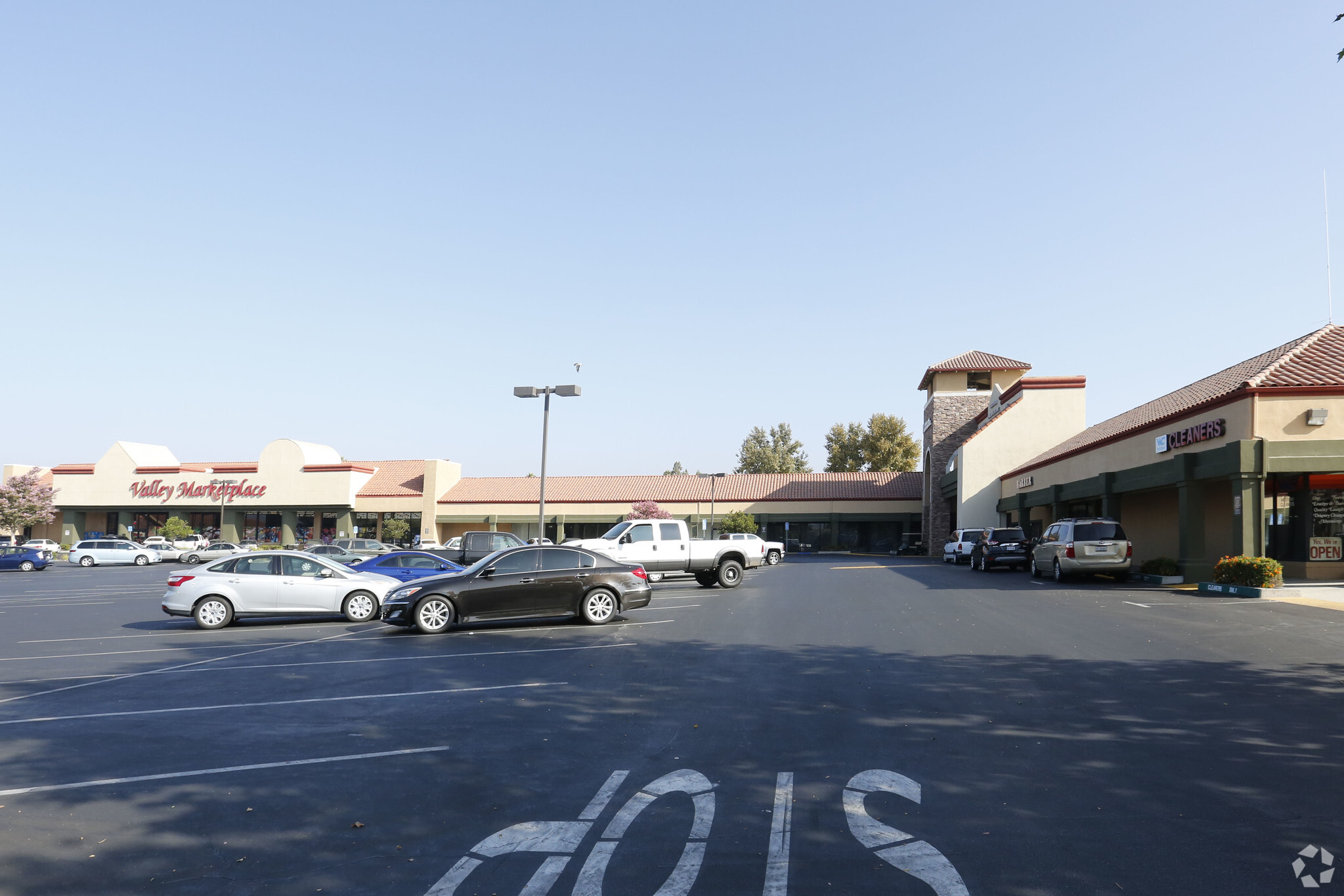 1101-1313 Los Angeles Ave, Simi Valley, CA for sale Primary Photo- Image 1 of 1