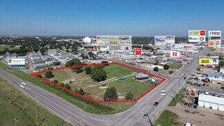 Plus de détails pour 501 Vine St, Hays, KS - Terrain à vendre