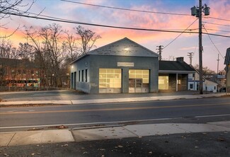 Plus de détails pour 46 Elm St, Amesbury, MA - Bureau/Commerce de détail à louer