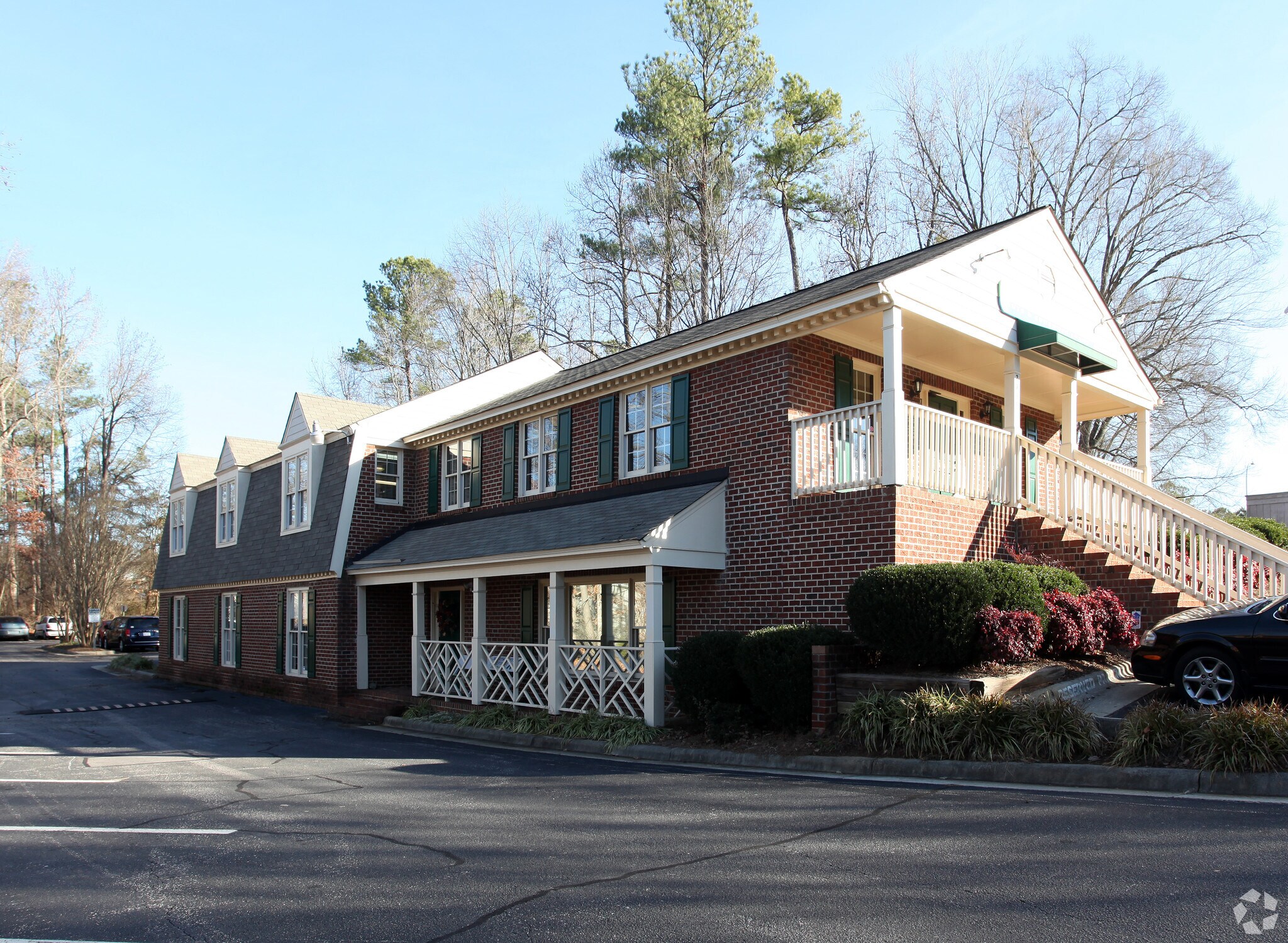 2305 E Millbrook Rd, Raleigh, NC à vendre Photo principale- Image 1 de 1