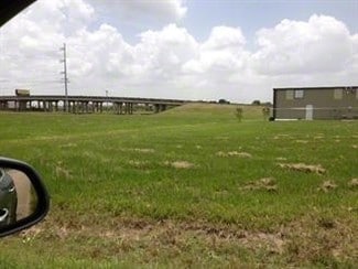 Plus de détails pour 302 S Bud St, Scott, LA - Terrain à vendre