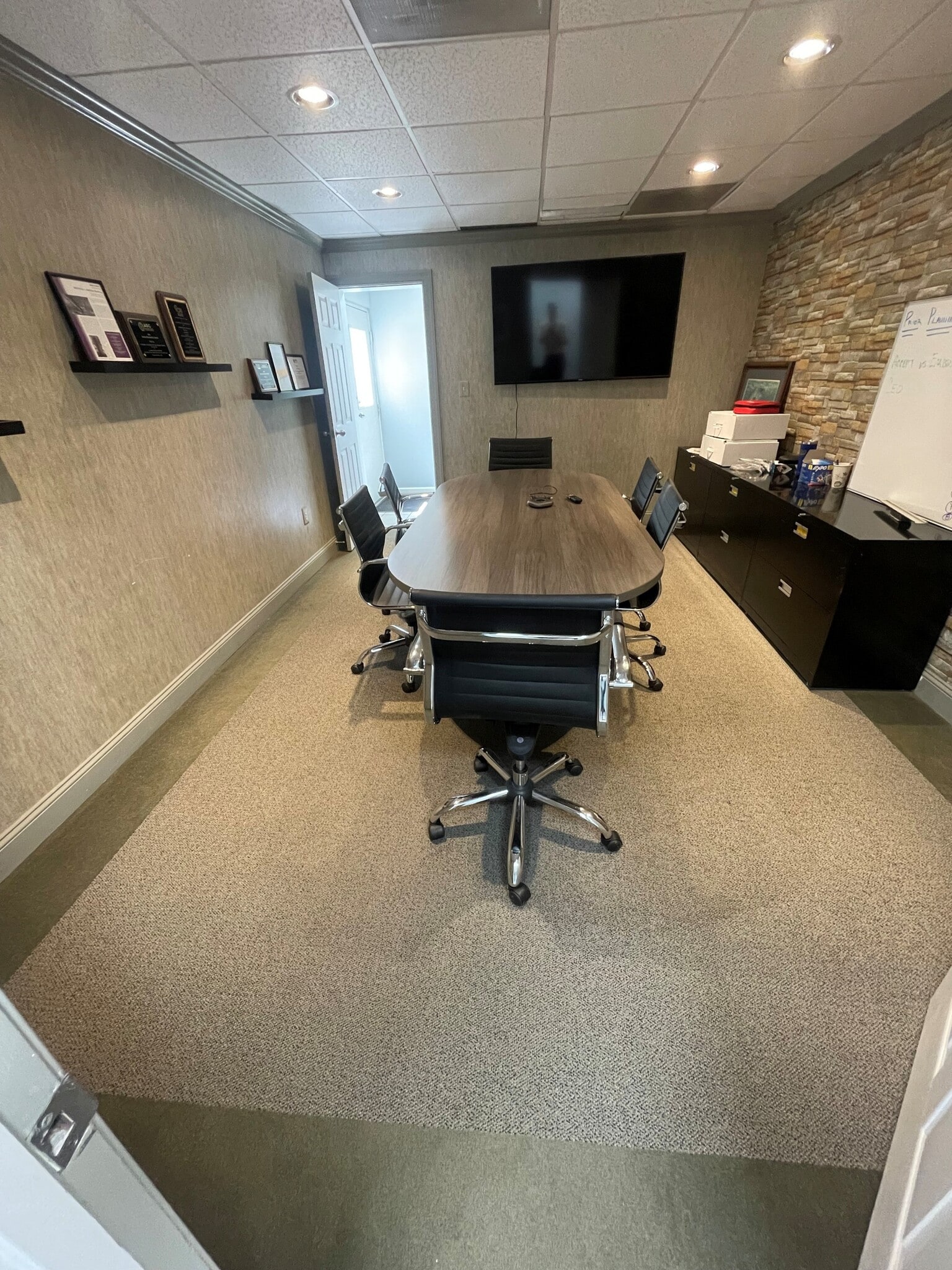 5810 47th Ave, Riverdale, MD for lease Interior Photo- Image 1 of 2