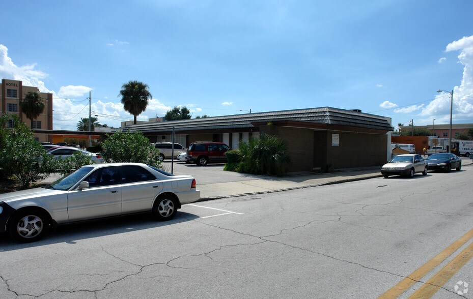 929 1st Ave N, Saint Petersburg, FL à louer - Photo du bâtiment - Image 3 de 7