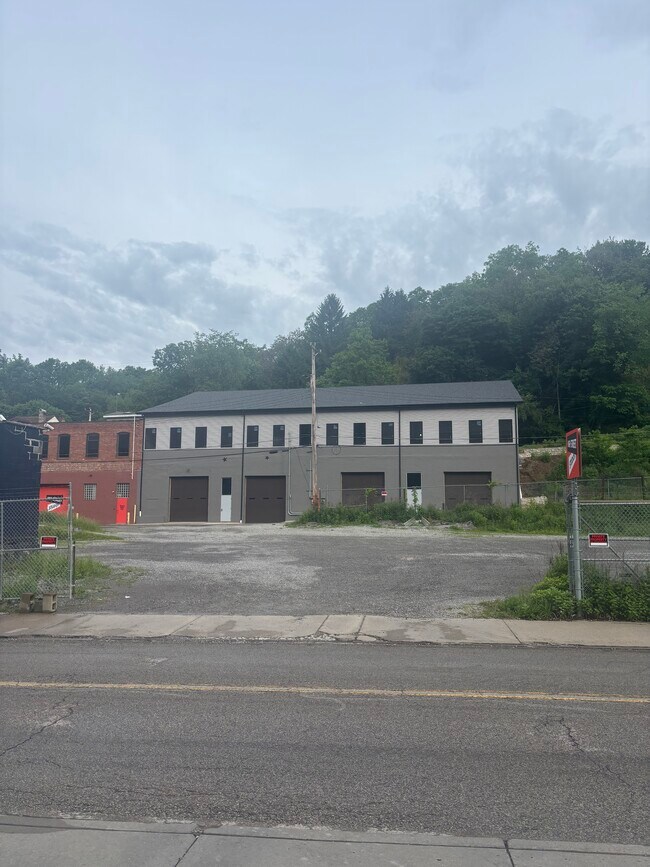 More details for 1430 High St, Pittsburgh, PA - Flex for Lease