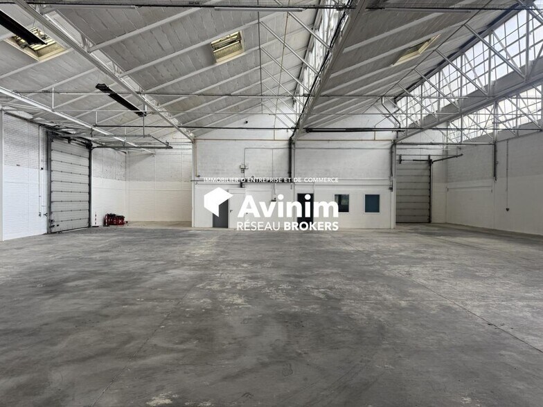 Industrial in Massy for lease - Interior Photo - Image 2 of 4