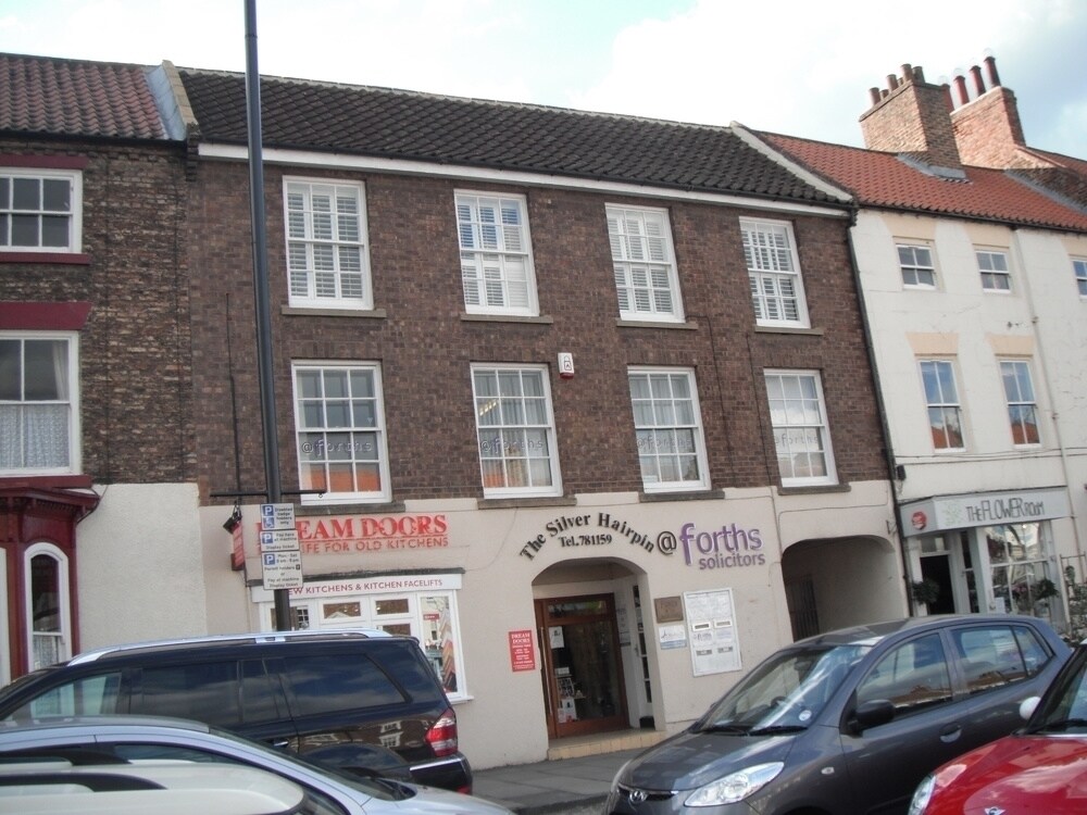 21-21A High St, Yarm for lease Primary Photo- Image 1 of 5