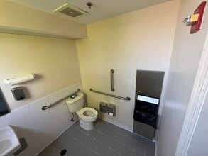 14130 Noblewood Plz, Woodbridge, VA for lease Interior Photo- Image 1 of 7