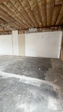 11934-11940 Aviation Blvd, Inglewood, CA for lease - Commercial Listing Video