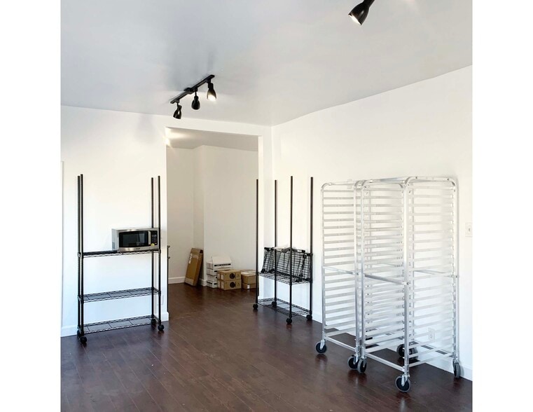 1316-1330 Wilshire Blvd, Los Angeles, CA for lease - Interior Photo - Image 2 of 12