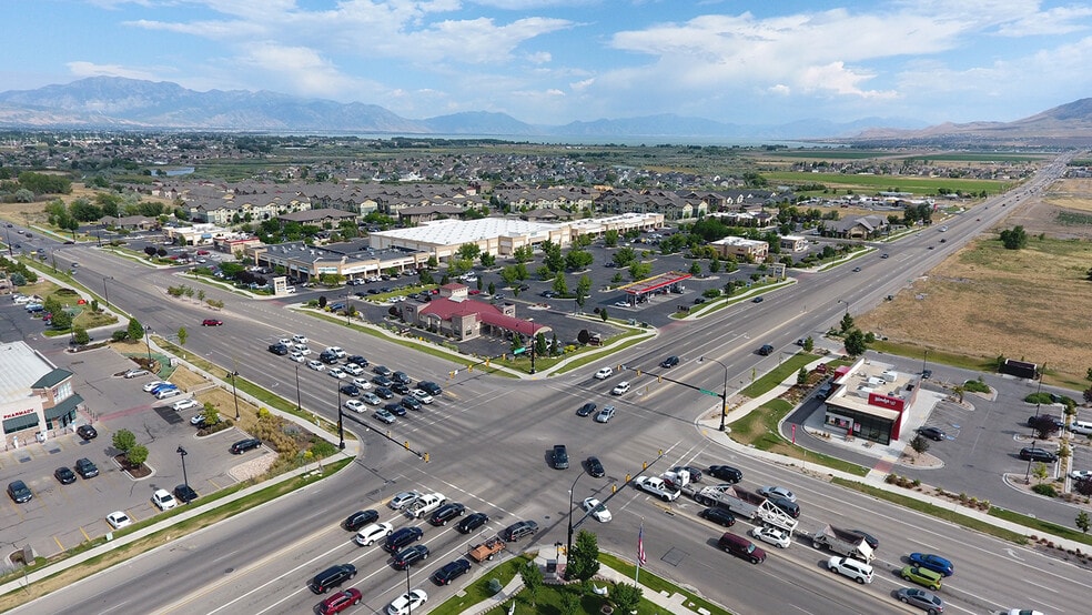 1302-1372 N 10800 W, Lehi, UT à louer - Photo du bâtiment - Image 2 de 2