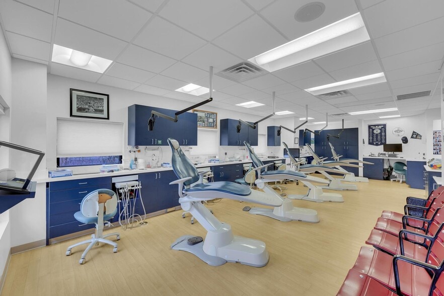 230 US Highway 206, Flanders, NJ for lease - Interior Photo - Image 3 of 20