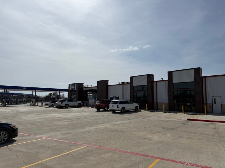 3856 State Highway 34, Greenville, TX à louer - Photo du bâtiment - Image 2 de 8