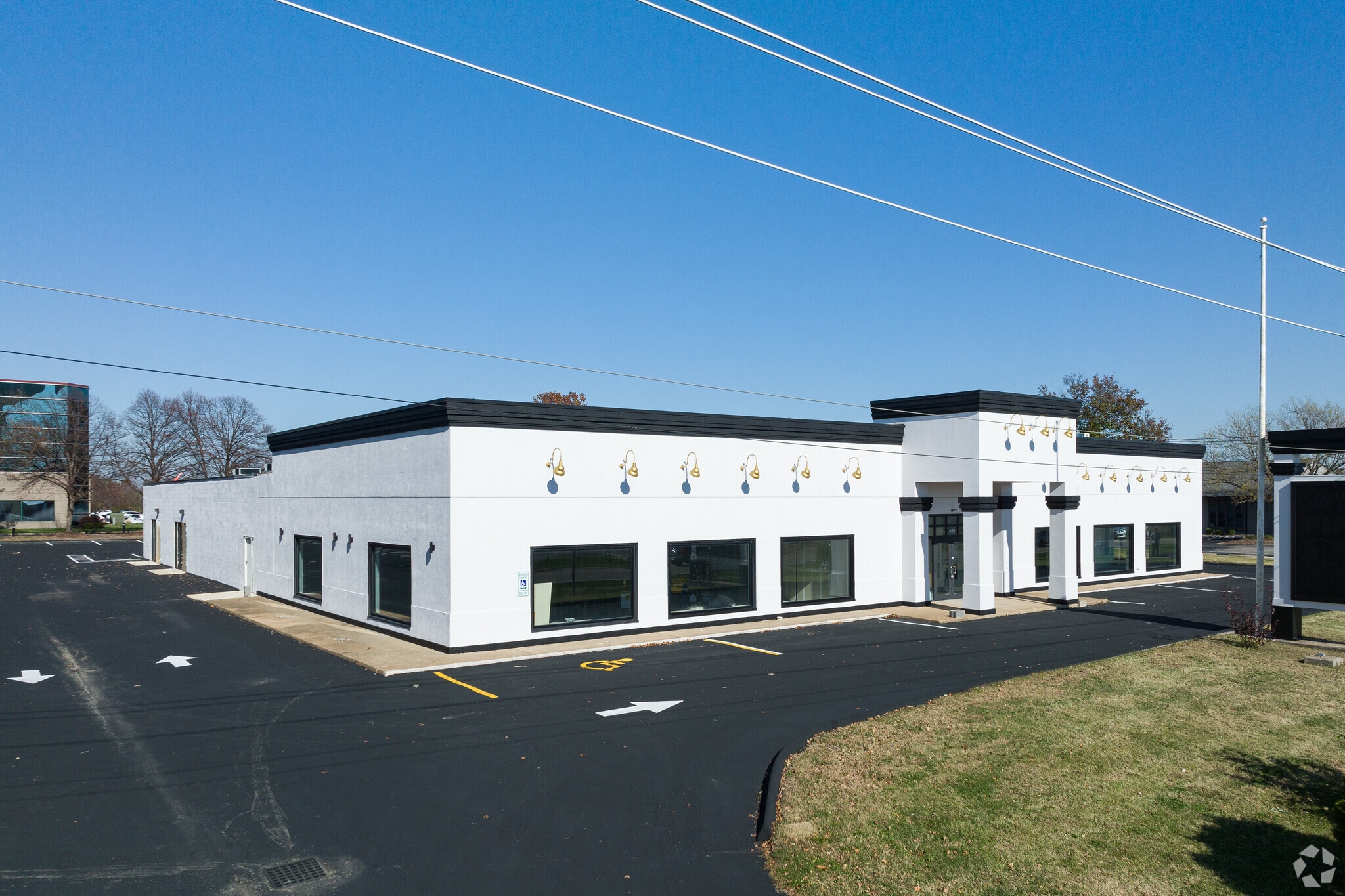 455 Salem Pl, Fairview Heights, IL for lease Primary Photo- Image 1 of 23