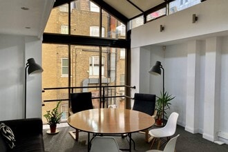 3 Crescent Stables, Londres à louer Photo intérieure- Image 2 de 2