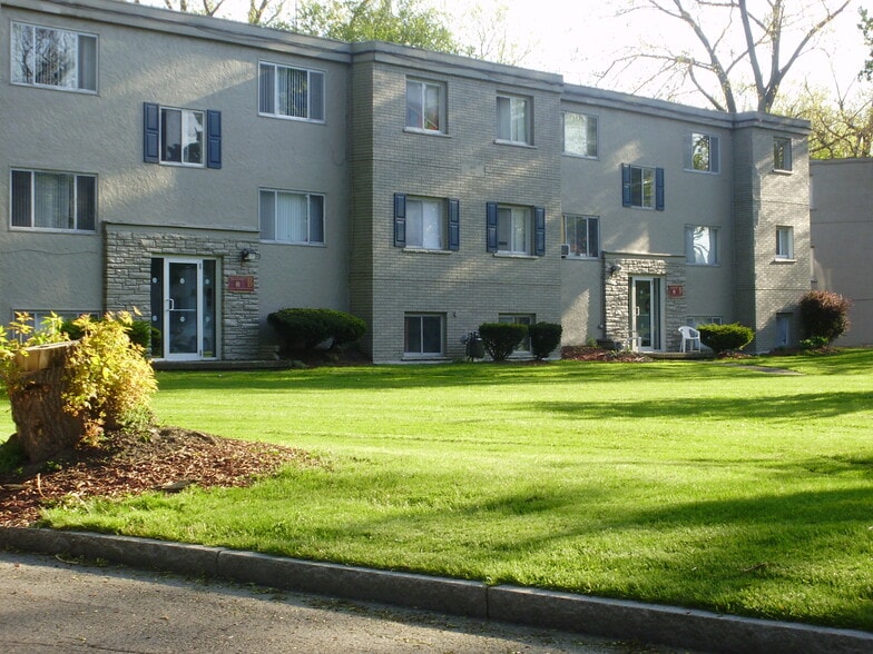 4973-5271 Tuscarora Rd, Niagara Falls, NY à vendre - Photo du bâtiment - Image 2 de 22