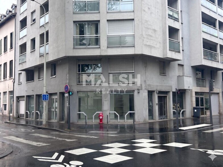 37 Rue De L'Universite, Lyon à louer - Photo du bâtiment - Image 1 de 5