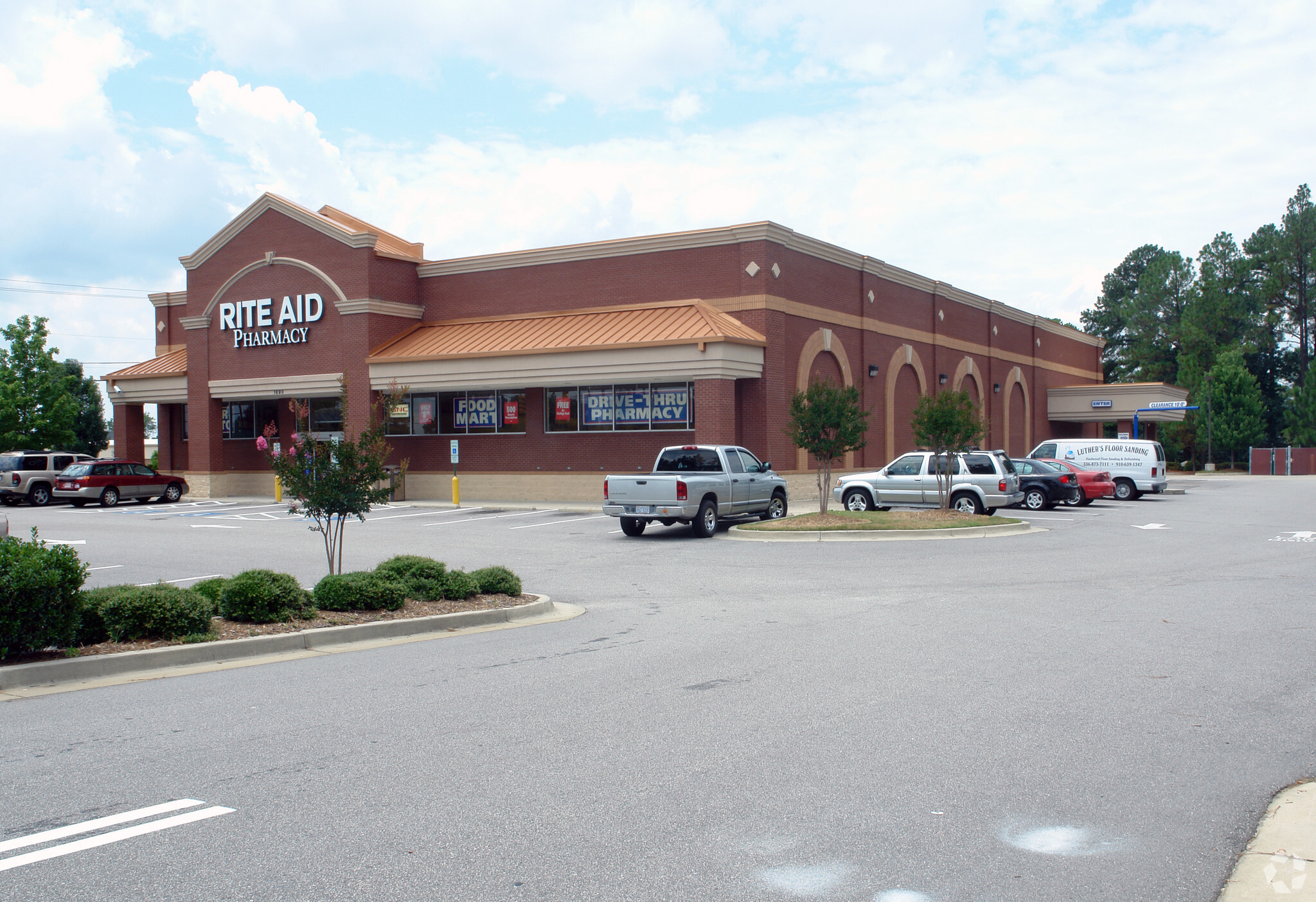 1690 US 1 Hwy S, Southern Pines, NC for sale Building Photo- Image 1 of 1