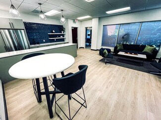 Plus de détails pour 420 Gallimore Dairy Rd, Greensboro, NC - Bureau, Local d'activités à louer