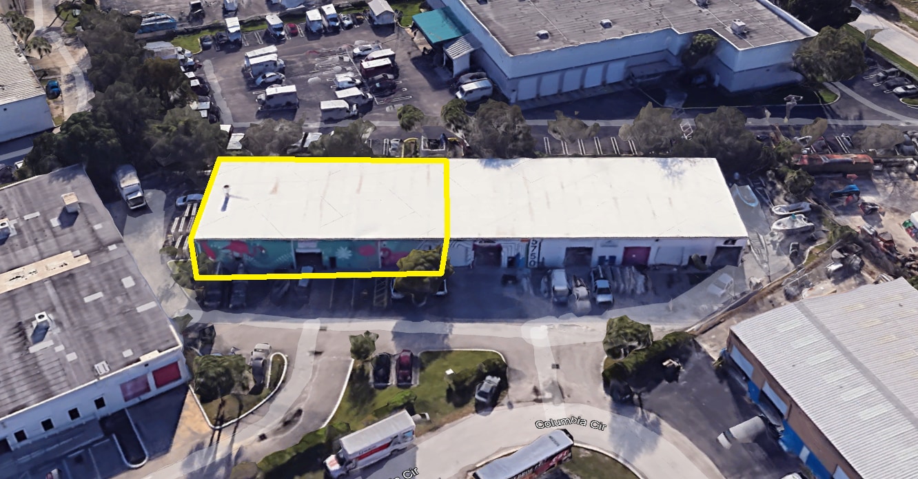5750 Columbia Cir, Mangonia Park, FL for lease Interior Photo- Image 1 of 6