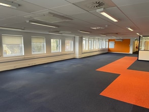 50-52 The Broadway, Crawley for lease Interior Photo- Image 2 of 6