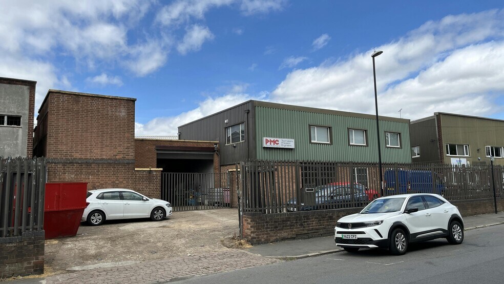 Cromwell St, Coventry à vendre - Photo du bâtiment - Image 1 de 17