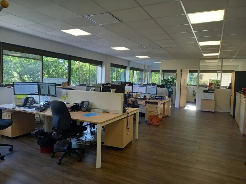 12 Avenue Ariane, Mérignac for lease - Interior Photo - Image 3 of 14