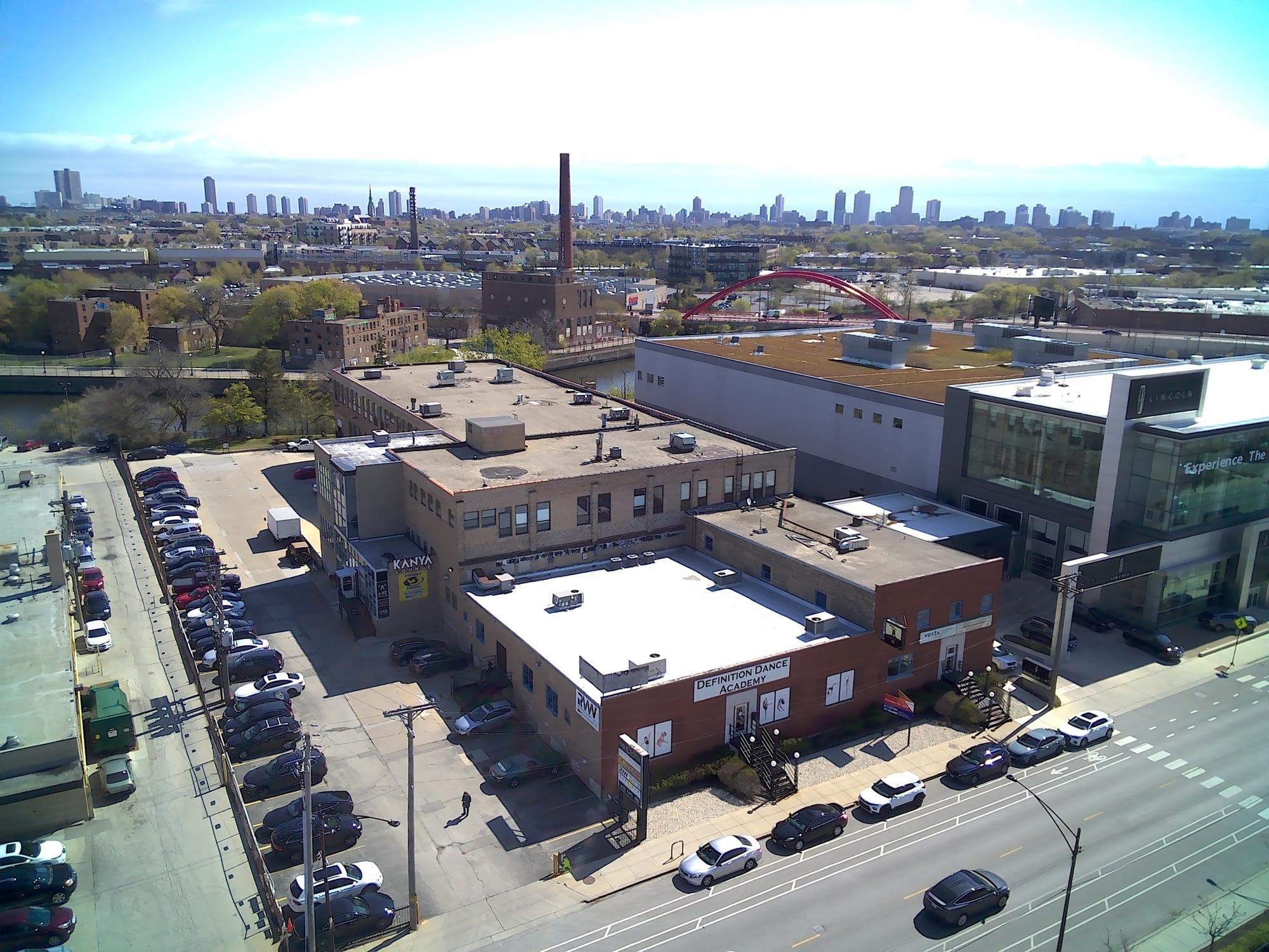 2525 N Elston Ave, Chicago, IL for lease Primary Photo- Image 1 of 7