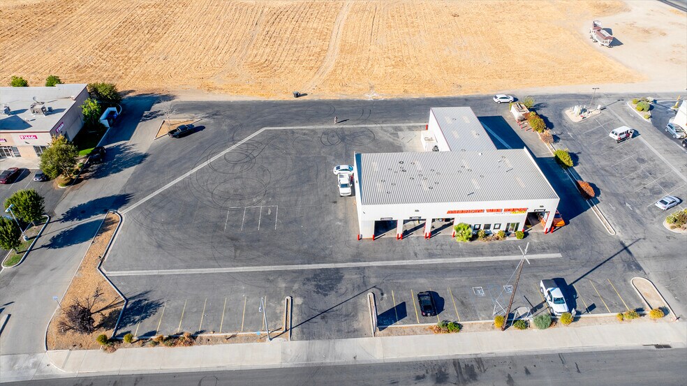 2150 Highway 46, Wasco, CA for lease - Aerial - Image 1 of 5