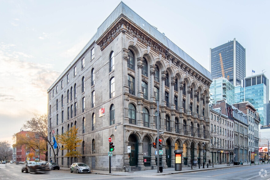 400 Rue McGill, Montréal, QC for lease - Building Photo - Image 1 of 3