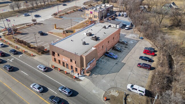 More details for 23940-23948 Eureka Rd, Taylor, MI - Retail for Sale