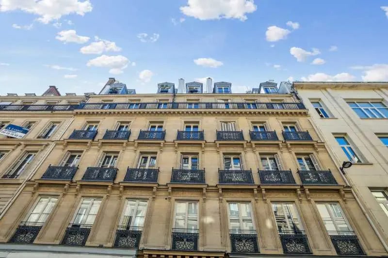 17 Rue De La Banque, Paris for lease - Building Photo - Image 1 of 14