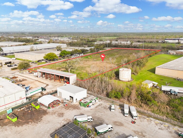 502 Delta Dr, Saint Rose, LA à vendre - Photo du bâtiment - Image 3 de 12