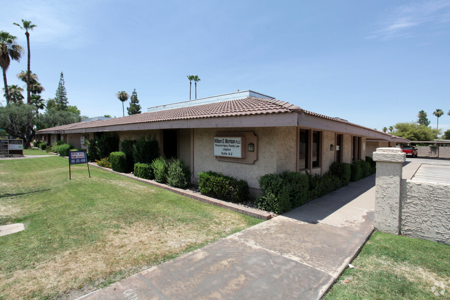 700 E Baseline Rd, Tempe, AZ à louer - Photo principale - Image 1 de 8