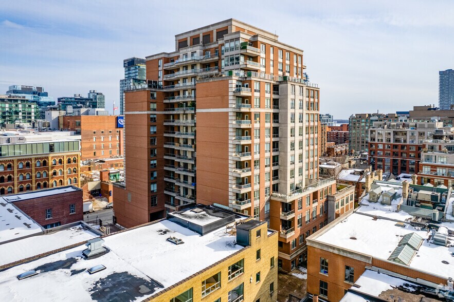 168 King St E, Toronto, ON à louer - Photo du bâtiment - Image 3 de 11