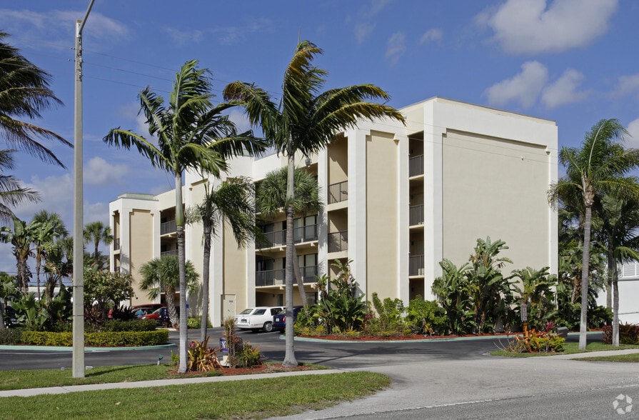 2901 N Federal Hwy, Boca Raton, FL for lease - Building Photo - Image 3 of 9