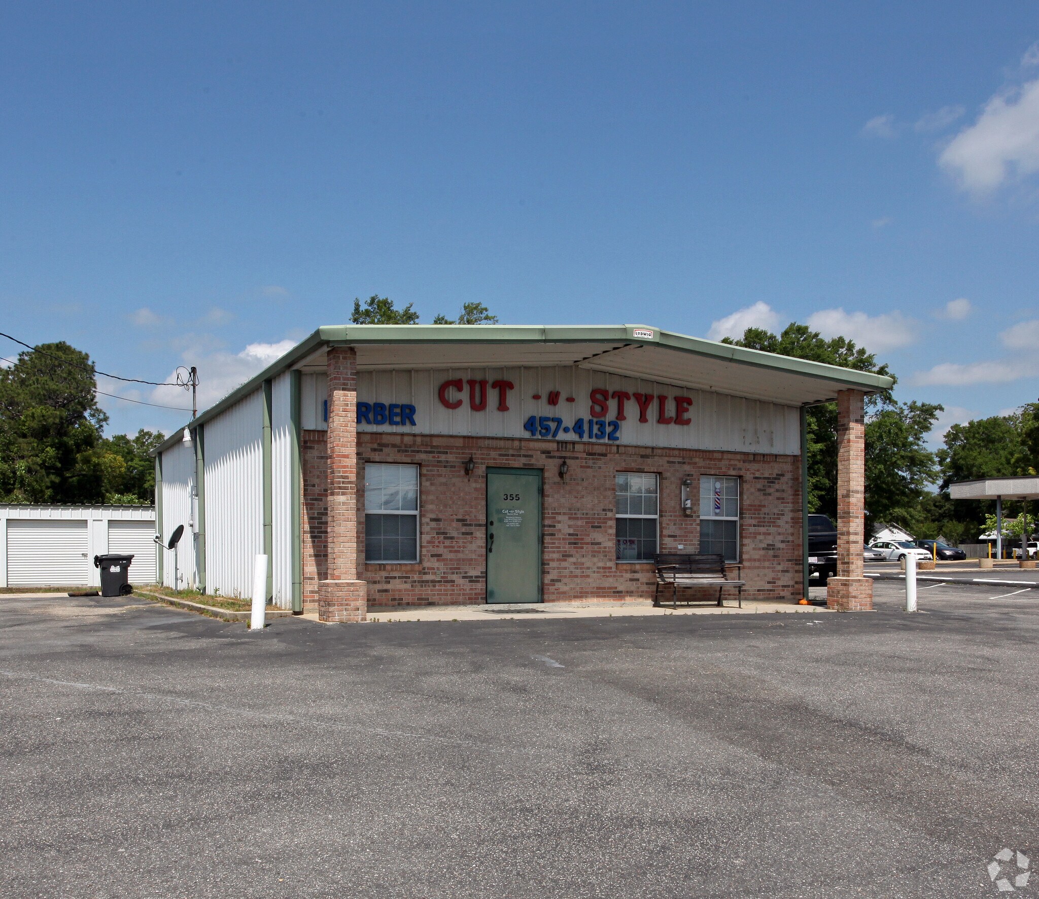 355 N Craft Hwy, Chickasaw, AL à louer Photo principale- Image 1 de 3