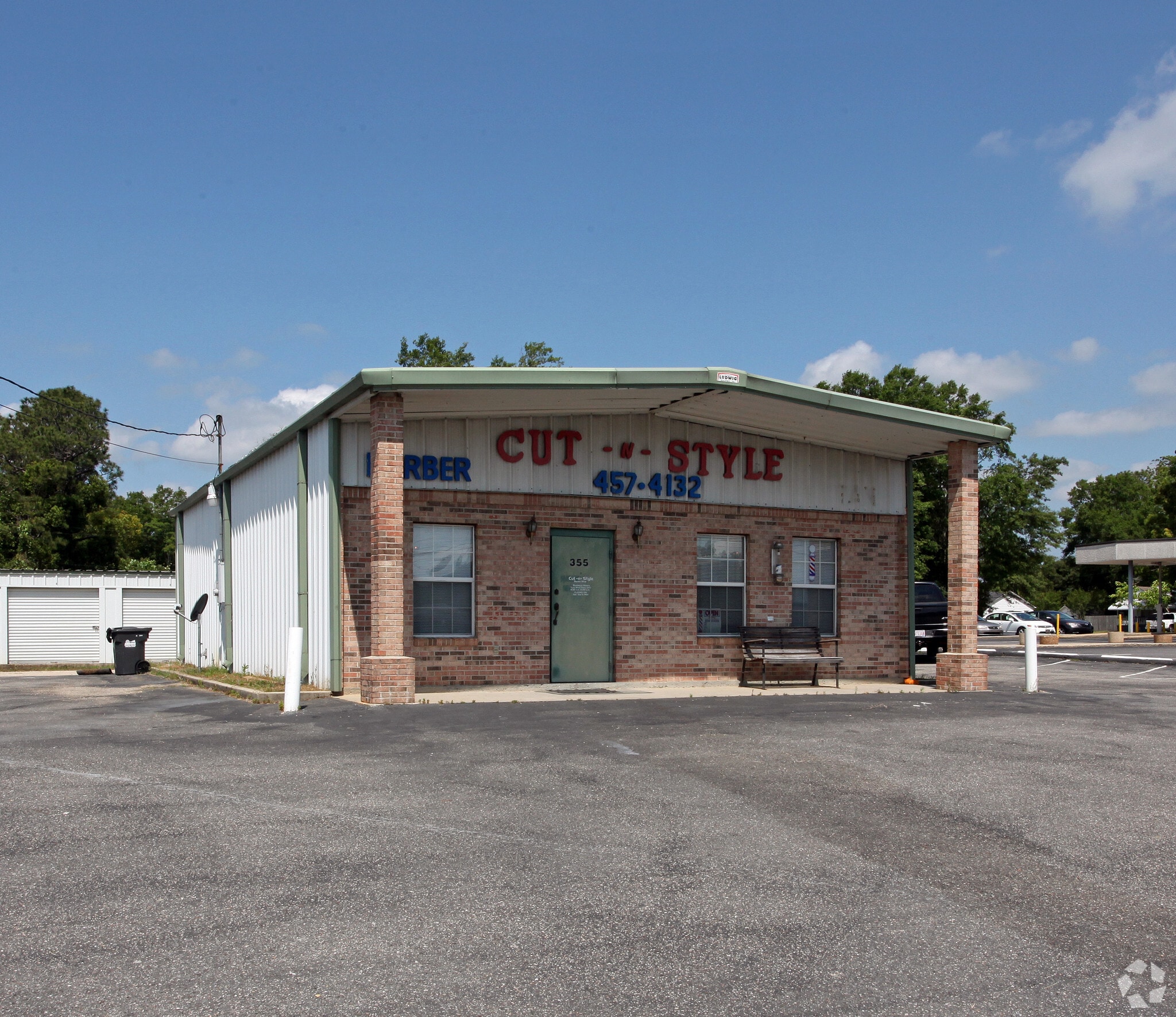 355 N Craft Hwy, Chickasaw, AL for lease Primary Photo- Image 1 of 3