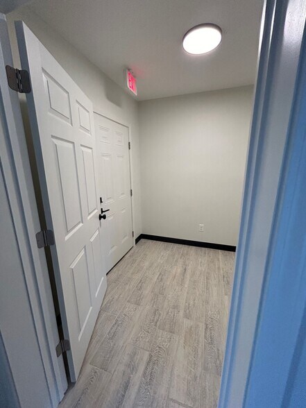 2700 Eastend Dr, Humboldt, TN à louer - Photo du bâtiment - Image 3 de 5