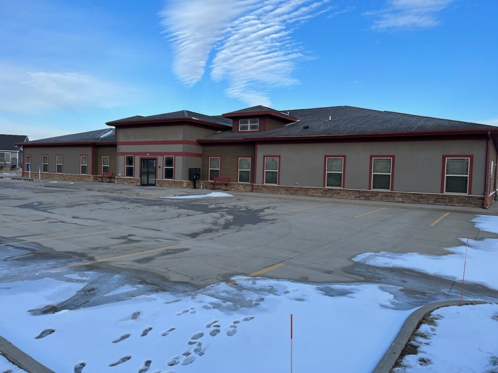 3004 NW 18th St, Ankeny, IA for sale Primary Photo- Image 1 of 1