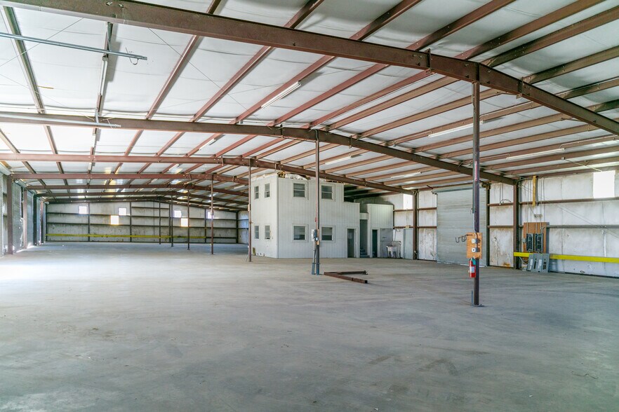 7626 N General Bruce Dr, Temple, TX à louer - Photo intérieure - Image 3 de 12