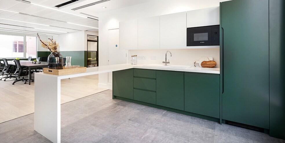 3-7 Herbal Hl, Londres à louer - Photo du bâtiment - Image 2 de 14