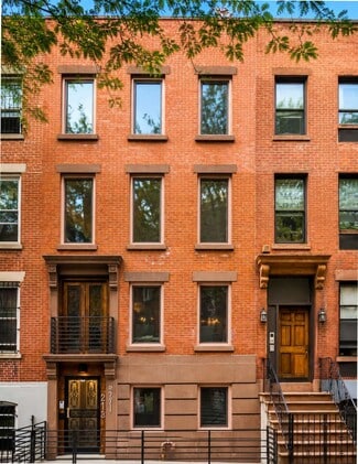 More details for 213 Ashland Pl, Brooklyn, NY - Multifamily for Sale