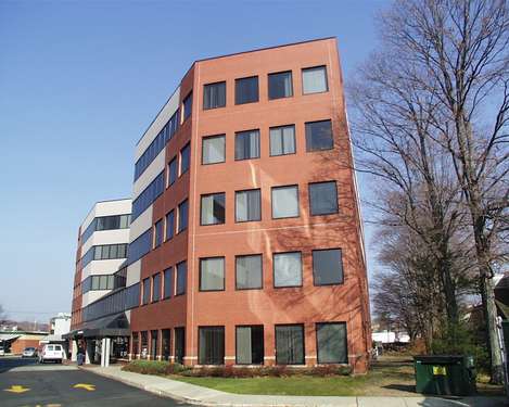 2321 Whitney Ave, Hamden, CT à louer - Photo du bâtiment - Image 2 de 13