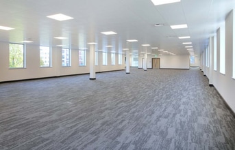 17-23 High St, Slough for lease Interior Photo- Image 2 of 2