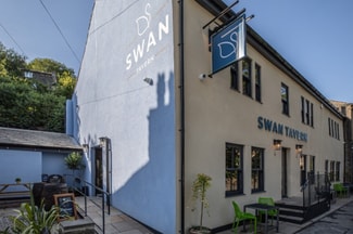 More details for 46 Oldham Rd, Sowerby Bridge - Retail for Sale