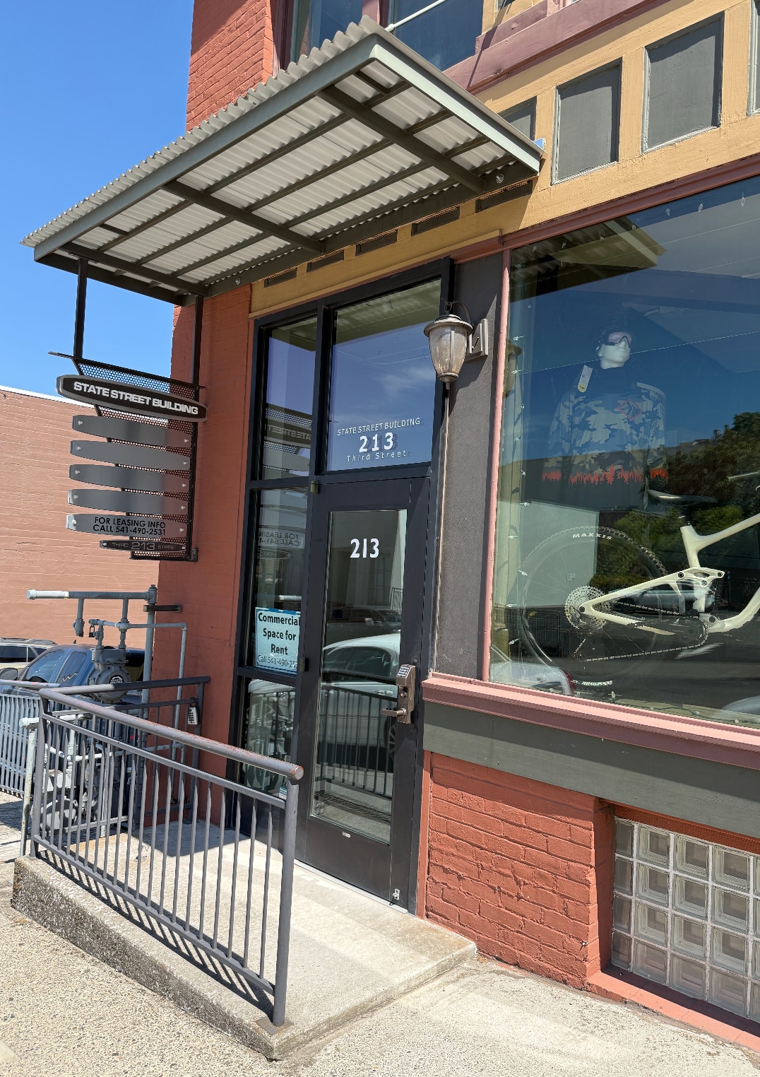 213 3rd St, Hood River, OR for lease Building Photo- Image 1 of 9